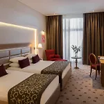 إن جي ويلنيس آند كونفنشن أفيون منتجع 5*